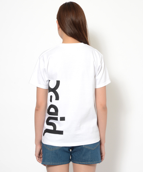 X-girl（エックスガール）の「【HIP掲載】BACK LOGO S/S TEE（Tシャツ/カットソー・レディース・ホワイト/ブラック/ネイビー・1/2）」の14枚目の写真