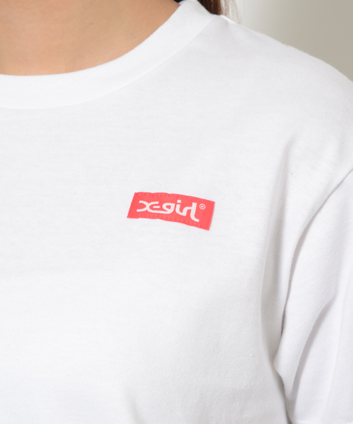 X-girl（エックスガール）の「【HIP掲載】BACK LOGO S/S TEE（Tシャツ/カットソー・レディース・ホワイト/ブラック/ネイビー・1/2）」の7枚目の写真