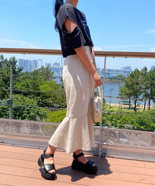 PairPair(ペアペア)の「イロイロマーメイドスカート(スカート・レディース・ブラック/オレンジ/アイボリー/ベージュ系/サックスブルー・フリー)」の1枚目の写真