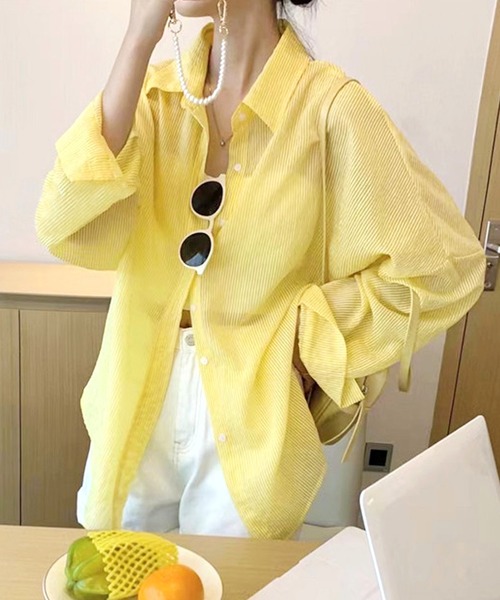 SpRay（スプレイ）の「シアーストライプBIGシャツ（シャツ/ブラウス・レディース・ホワイト/ライトブルー/ピンク/イエロー/オレンジ/ブルー・FREE）」の4枚目の写真