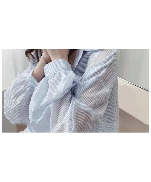 SpRay（スプレイ）の「シアーストライプBIGシャツ（シャツ/ブラウス・レディース・ホワイト/ライトブルー/ピンク/イエロー/オレンジ/ブルー・FREE）」の8枚目の写真