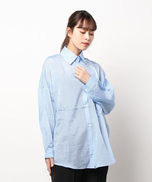 SpRay（スプレイ）の「シアーストライプBIGシャツ（シャツ/ブラウス・レディース・ホワイト/ライトブルー/ピンク/イエロー/オレンジ/ブルー・FREE）」の11枚目の写真