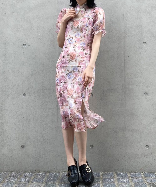 titty＆Co. PETIT by poyo（ティティーアンドコープティバイポヨ）の「【titty&Co.PETIT Produced by POYO】デコルテパールフラワーワンピース（ワンピース・レディース・マルチ・FREE）」の7枚目の写真