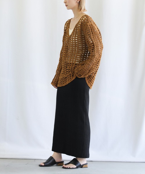 select MOCA（セレクトモカ）の「2022 SS Vネック透かし編みトップス（ニット/セーター・レディース・ブラック/ブラウン/アイボリー・FREE）」の18枚目の写真