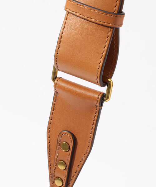 ISABEL MARANT(イザベルマラン)の「ISABEL MARANT OSKAN NEW ショルダーバッグ(ショルダーバッグ・レディース・ベージュ・FREE)」の7枚目の写真