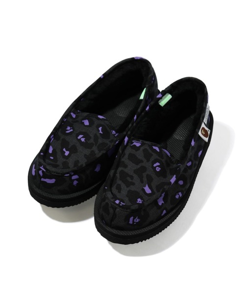 suicoke(スイコック)の「BAPE X SUICOKE LEOPARD ROOM SHOES L(スニーカー・レディース・ブラック/ベージュ・50/60/40)」の2枚目の写真