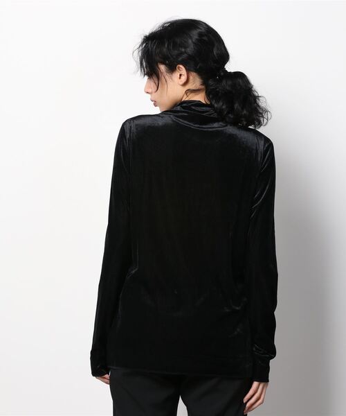 Uncut Bound(アンカットバウンド)の「CHIGNON(シニヨン) ベロアリブハイネック(Tシャツ/カットソー・レディース・ブラック・FREE)」の3枚目の写真