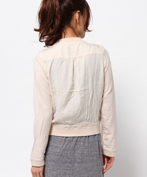 earth music&ecology（アースミュージックアンドエコロジー）の「リブブルゾン（ブルゾン・レディース・アイボリー/カーキ/ネイビー・MEDIUM/SMALL）」の6枚目の写真