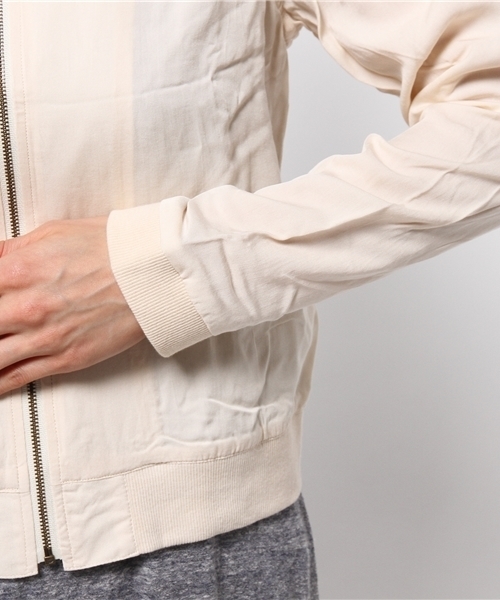 earth music&ecology（アースミュージックアンドエコロジー）の「リブブルゾン（ブルゾン・レディース・アイボリー/カーキ/ネイビー・MEDIUM/SMALL）」の8枚目の写真