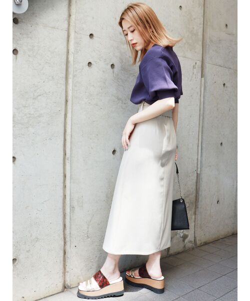 MURUA（ムルーア）の「ハイツイストハーフスリーブニットポロシャツ（ポロシャツ・レディース・アイボリー/グレー/ブラック/オレンジ/グリーン・FREE）」の17枚目の写真