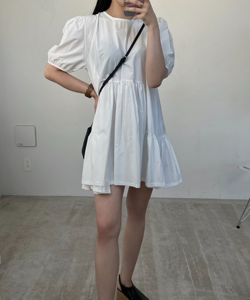 ACYM（アシーム）の「Back tie mini ワンピース【ZOZO限定カラー：ホワイト】（ワンピース・レディース・ホワイト/ブラック/ベージュ・FREE）」の8枚目の写真