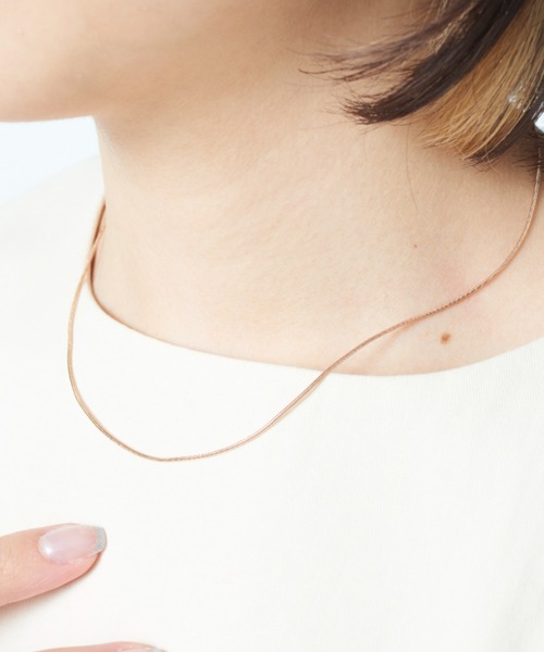 MAISON BREEZE（メゾンブリーズ）の「【MAISON BREEZE】ボヘミアンリゾートスネークチェーンネックレス（ネックレス・レディース・ピンク/シルバー/ゴールド・FREE）」の2枚目の写真