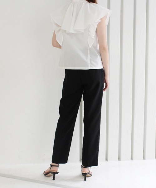 MODE ROBE（モードローブ）の「ダブルフリルノースリーブブラウス（シャツ/ブラウス・レディース・ブラック/ホワイト/ブルー・FREE）」の16枚目の写真