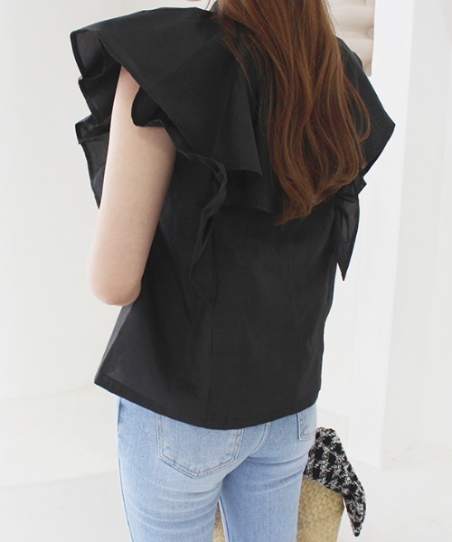 MODE ROBE（モードローブ）の「ダブルフリルノースリーブブラウス（シャツ/ブラウス・レディース・ブラック/ホワイト/ブルー・FREE）」の14枚目の写真