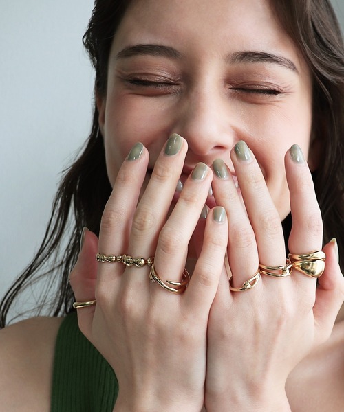 NOIR DE POUPEE（ノワールドプーペ）の「silver925 ロープスモール リング (ニッケルフリー)（リング・レディース・シルバー/ゴールド・#13/#9/#11）」の4枚目の写真