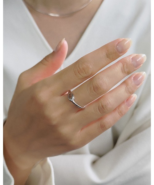 NOIR DE POUPEE（ノワールドプーペ）の「silver925 ロープスモール リング (ニッケルフリー)（リング・レディース・シルバー/ゴールド・#13/#9/#11）」の9枚目の写真