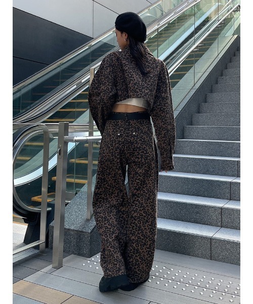 ENVYM（アンビー）の「ルーズデニムＰＴ（デニムパンツ・レディース・ブラック/レオパード/ブルー・S/M）」の12枚目の写真