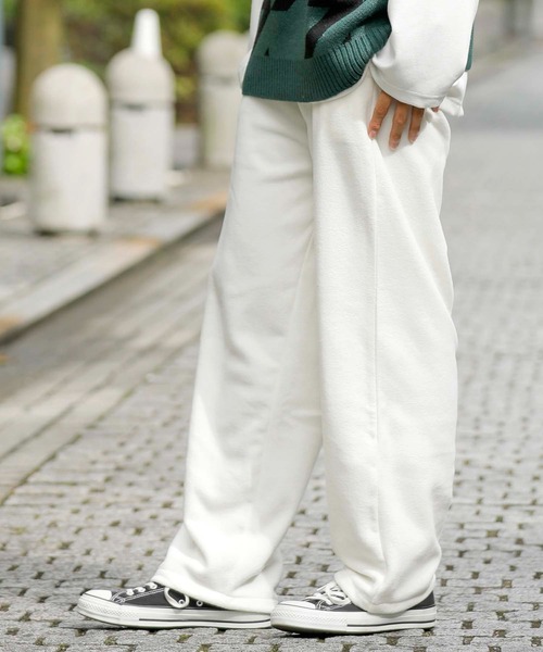 Beno(ビーノ)の「マイクロフリース リラックスワイドパンツ(その他パンツ・メンズ・ブラック/オフホワイト/ライトパープル/グレイッシュブルー/チャコールグレー/ネイビー/グリーン/グレイッシュベージュ・S/M/XL/L)」の2枚目の写真