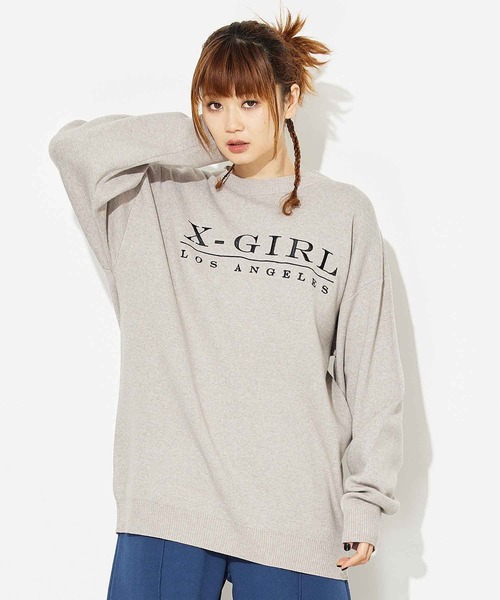 X-girl（エックスガール）の「EMBROIDERED SERIF LOGO KNIT（ニット/セーター・レディース・ブラック/パープル/グレー・ONE SIZE）」の3枚目の写真