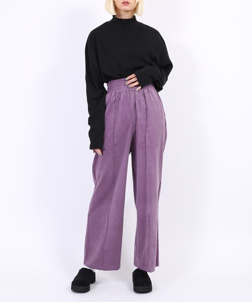 PUNYUS(プニュズ)の「ハイネックロンT(Tシャツ/カットソー・レディース・ブラック/ホワイト・2/4/3/1)」の6枚目の写真