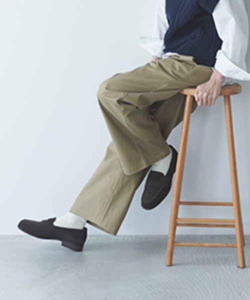 studio CLIP（スタディオクリップ）の「《DAYS》チノタックパンツ（チノパンツ・レディース・カーキ/ネイビー/アイボリー/ベージュ・LARGE/MEDIUM）」の2枚目の写真