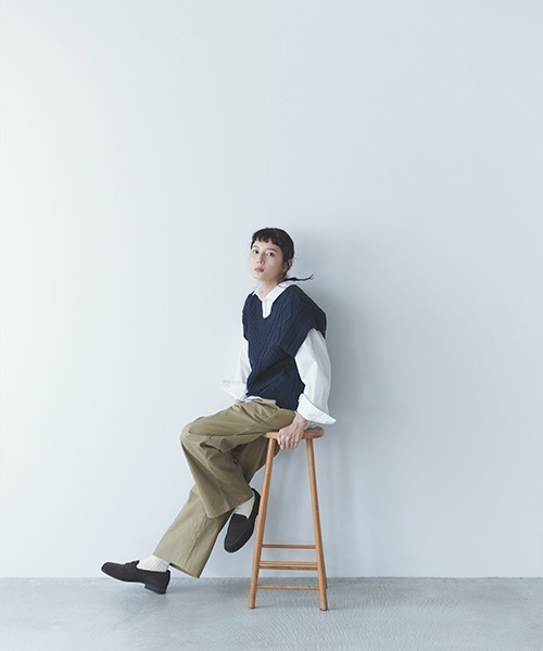 studio CLIP（スタディオクリップ）の「《DAYS》チノタックパンツ（チノパンツ・レディース・カーキ/ネイビー/アイボリー/ベージュ・LARGE/MEDIUM）」の5枚目の写真