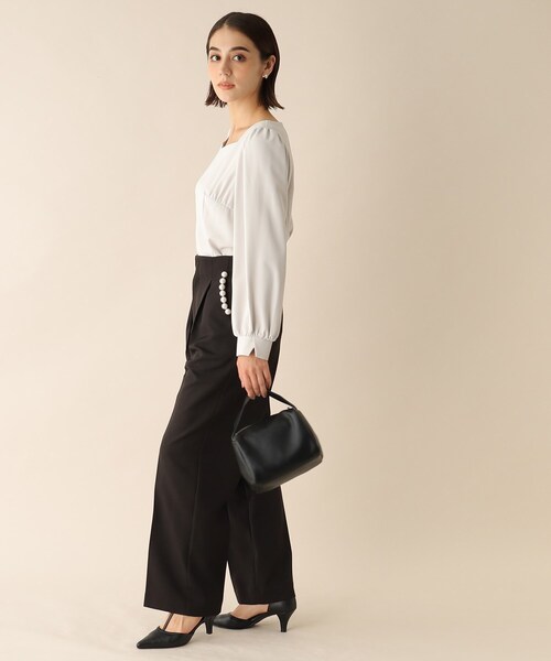 OPAQUE.CLIP（オペークドットクリップ）の「◆スクエアネックサテンブラウス（シャツ/ブラウス・レディース・パープル系/ブラック/ライトグレー・38）」の17枚目の写真