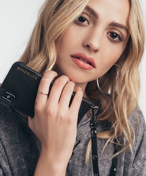 BANDOLIER（バンドリヤー）の「【BANDOLIER】SARAH BLACK/iPhone6/7/8/SE/iPhone 13/iPhone 13Pro（スマホケース/カバー・レディース・ブラック・iPhone 7/8/SE(第2/第3世代)/iPhone 13/iPhone 13 Pro）」の2枚目の写真