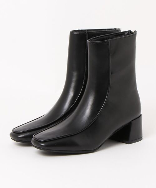 natural couture(ナチュラルクチュール)の「バックファスナーショートブーツ(ブーツ・レディース・ブラック/ベージュ/ブラウン・MEDIUM/LARGE)」の12枚目の写真
