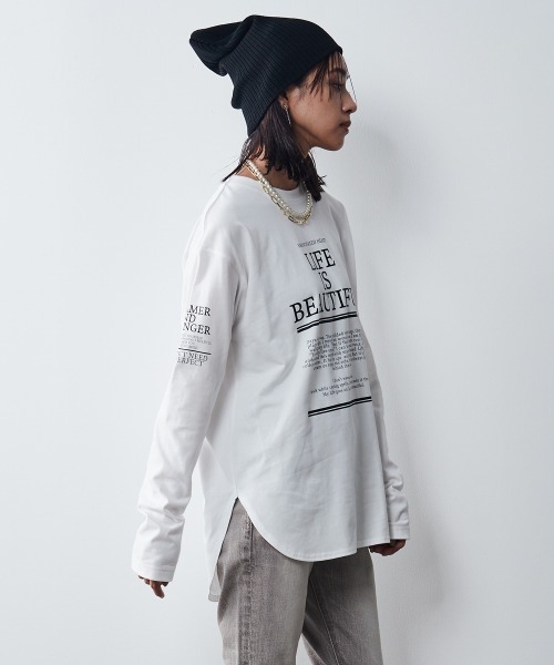 CHIC STYLE(シックスタイル)の「<大きいサイズ>綿100%ロゴプリントロングスリーブTシャツ シックスタイル(Tシャツ/カットソー・レディース・ブラック/オフホワイト・4L/6L/L/5L/3L/LL/8L)」の2枚目の写真