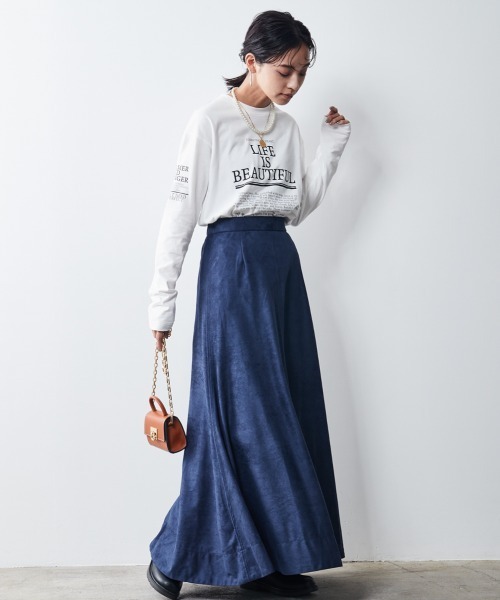 CHIC STYLE(シックスタイル)の「<大きいサイズ>綿100%ロゴプリントロングスリーブTシャツ シックスタイル(Tシャツ/カットソー・レディース・ブラック/オフホワイト・4L/6L/L/5L/3L/LL/8L)」の13枚目の写真