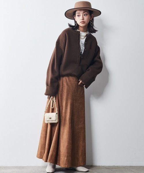 CHIC STYLE(シックスタイル)の「<大きいサイズ>綿100%ロゴプリントロングスリーブTシャツ シックスタイル(Tシャツ/カットソー・レディース・ブラック/オフホワイト・4L/6L/L/5L/3L/LL/8L)」の20枚目の写真