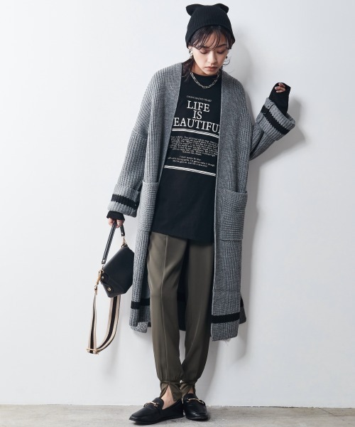 CHIC STYLE(シックスタイル)の「<大きいサイズ>綿100%ロゴプリントロングスリーブTシャツ シックスタイル(Tシャツ/カットソー・レディース・ブラック/オフホワイト・4L/6L/L/5L/3L/LL/8L)」の18枚目の写真
