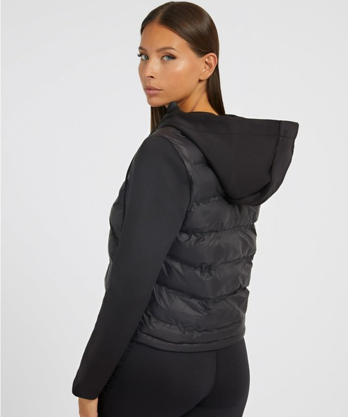 Guess（ゲス）の「Dahlia Puffer Jacket（その他アウター・レディース・ブラック/ホワイト系その他・X-SMALL/SMALL/MEDIUM）」の3枚目の写真