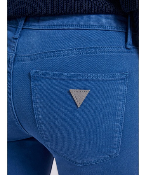 Guess（ゲス）の「Ryder Low Rise Flare（その他パンツ・レディース・ブルー・25inch/26inch/24inch）」の3枚目の写真