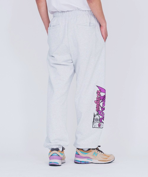 XLARGE（エクストララージ）の「XL GRAFFITI SWEAT PANTS