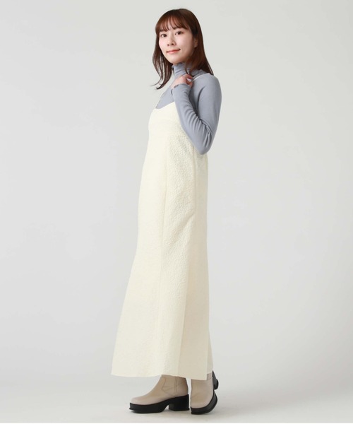 archives(アルシーヴ)の「エンボスビスチェキャミワンピース(ワンピース・レディース・ミント/アイボリー/ブラック・MEDIUM)」の6枚目の写真