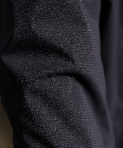 marka（マーカ）の「marka / マーカ：×WILDTHINGS FIELD OVER COAT - partex shield 3layer nylon rip stop -：M23A-04CO01C[COR]（モッズコート・メンズ・ブラック・1/2/3）」の10枚目の写真