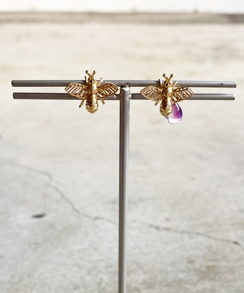 gargle(ガーグル)の「gargle ガーグル: bee 蜂 ハチ ミツバチ ピアス(ピアス(両耳用)・レディース・パープル/ブルー・FREE)」の8枚目の写真