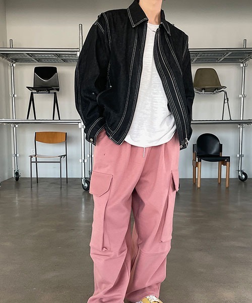 ASCLO(エジュクロ)の「【THE KLOBAL STAGE 韓国アイドル着用】ASCLO Bernie Stitch Denim Jacket(デニムジャケット・メンズ・ブラック・FREE)」の13枚目の写真