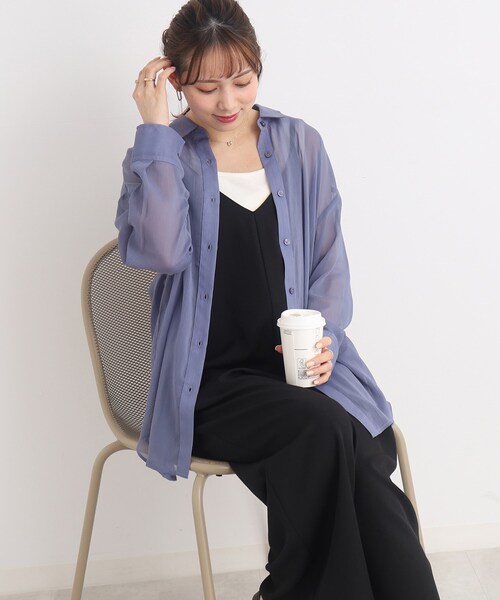 Cutie Blonde（キューティーブロンド）の「◆【大人の抜け感】シアー前開きシャツ（シャツ/ブラウス・レディース・ブルー/黄緑系/グレー/ブラック・00）」の4枚目の写真