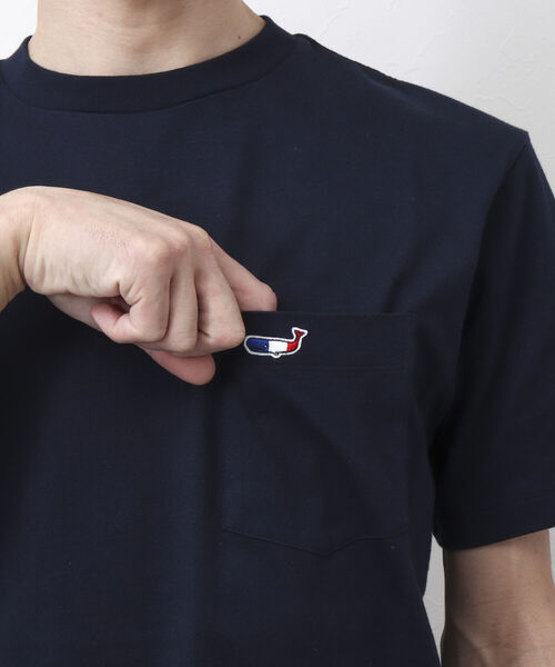 NOLLEY'S goodman（ノーリーズグッドマン）の「クジラワッペン クルーネック ポケットTシャツ（Tシャツ/カットソー・メンズ・ネイビー/ホワイト系その他6/ブルー系その他7/ホワイト/グレイッシュベージュ・L/XL/M/S）」の9枚目の写真