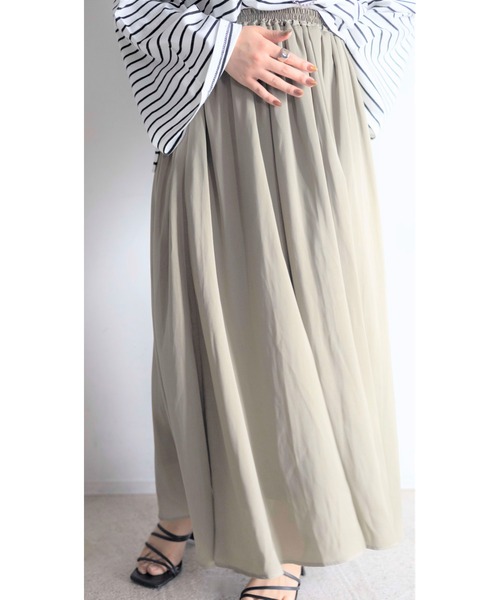 Yucca(ユッカ)の「とろみギャザースカート (MEKKE 低身長向け)(スカート・レディース・カーキ/サックスブルー/レッド・FREE)」の10枚目の写真