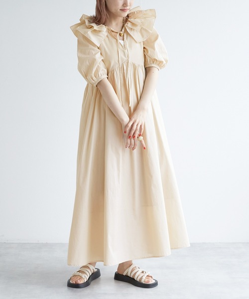 w closet（ダブルクローゼット）の「フリルカラーワンピース
