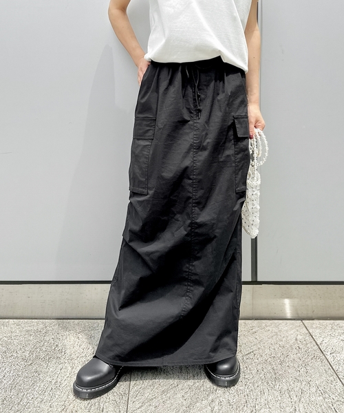 JOINT WORKS（ジョイントワークス）の「追加 ミニリップカーゴマキシスカート（スカート・レディース・カーキ/ブラック/グレー・SMALL/MEDIUM）」の2枚目の写真