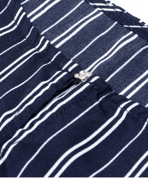 TOKYO SHIRTS(トウキョウシャツ)の「フロントビジューノースリーブブラウス(シャツ/ブラウス・レディース・オフホワイト/ブラック/ネイビー・L/M)」の4枚目の写真