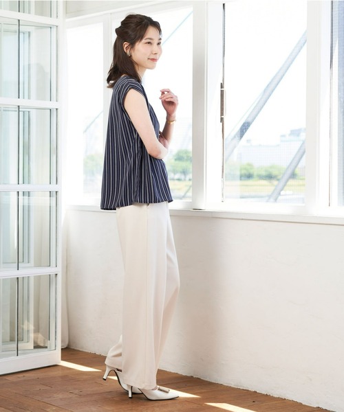 TOKYO SHIRTS(トウキョウシャツ)の「フロントビジューノースリーブブラウス(シャツ/ブラウス・レディース・オフホワイト/ブラック/ネイビー・L/M)」の14枚目の写真