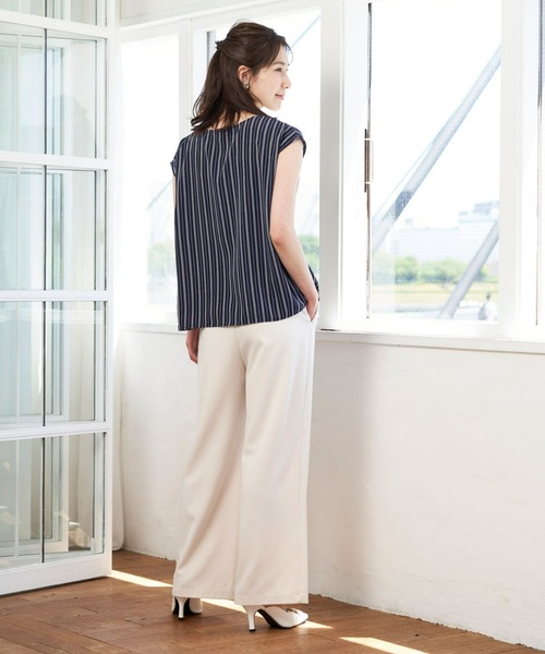 TOKYO SHIRTS(トウキョウシャツ)の「フロントビジューノースリーブブラウス(シャツ/ブラウス・レディース・オフホワイト/ブラック/ネイビー・L/M)」の15枚目の写真