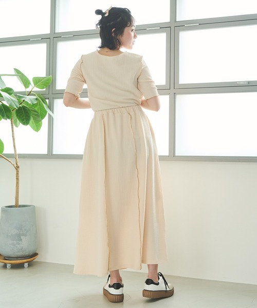 Crisp（クリスプ）の「バイカラーメロウフレアスカート（スカート・レディース・アイボリー/チャコールグレー・FREE）」の22枚目の写真