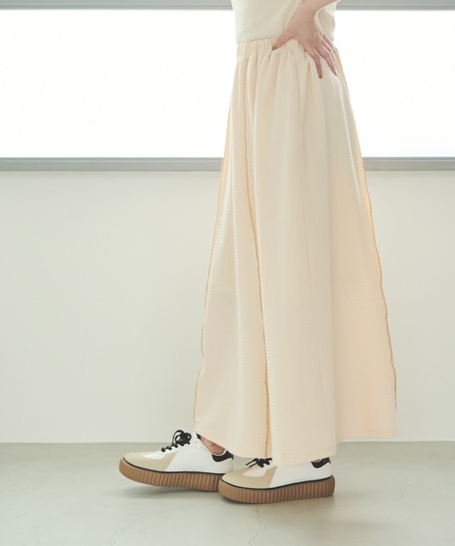 Crisp（クリスプ）の「バイカラーメロウフレアスカート（スカート・レディース・アイボリー/チャコールグレー・FREE）」の17枚目の写真